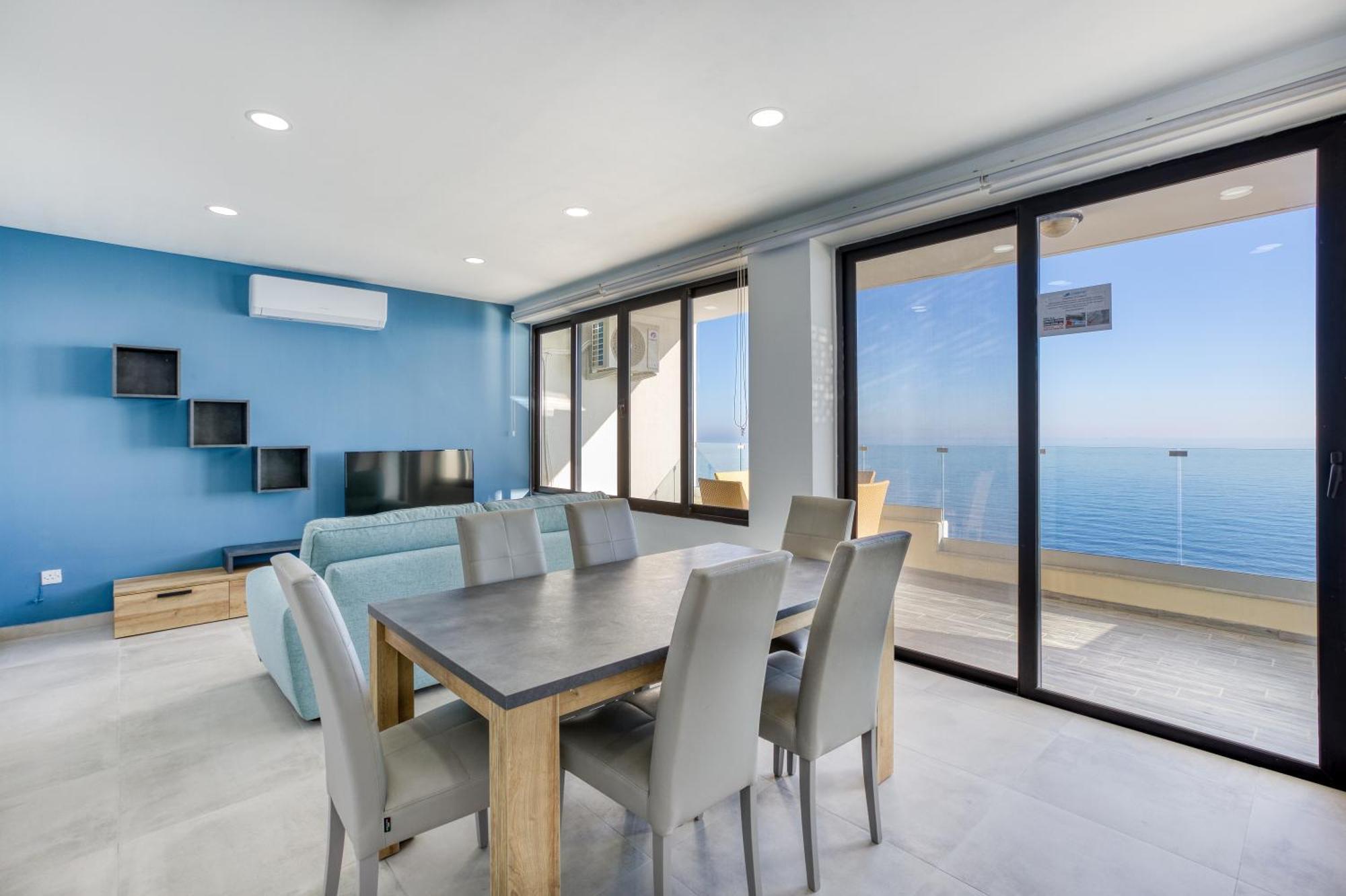 Seafront Sliema Apartment With Balcony & Sea Views By Jl エクステリア 写真