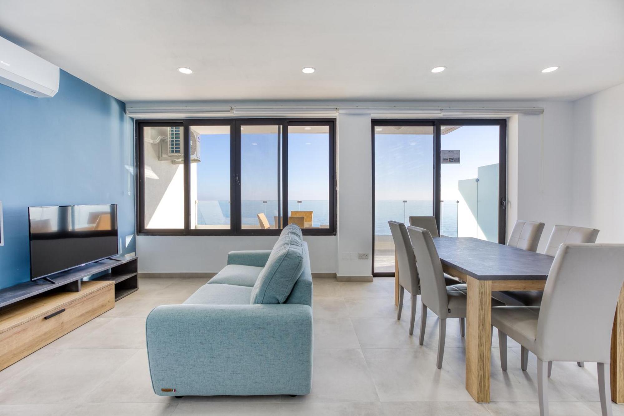 Seafront Sliema Apartment With Balcony & Sea Views By Jl エクステリア 写真