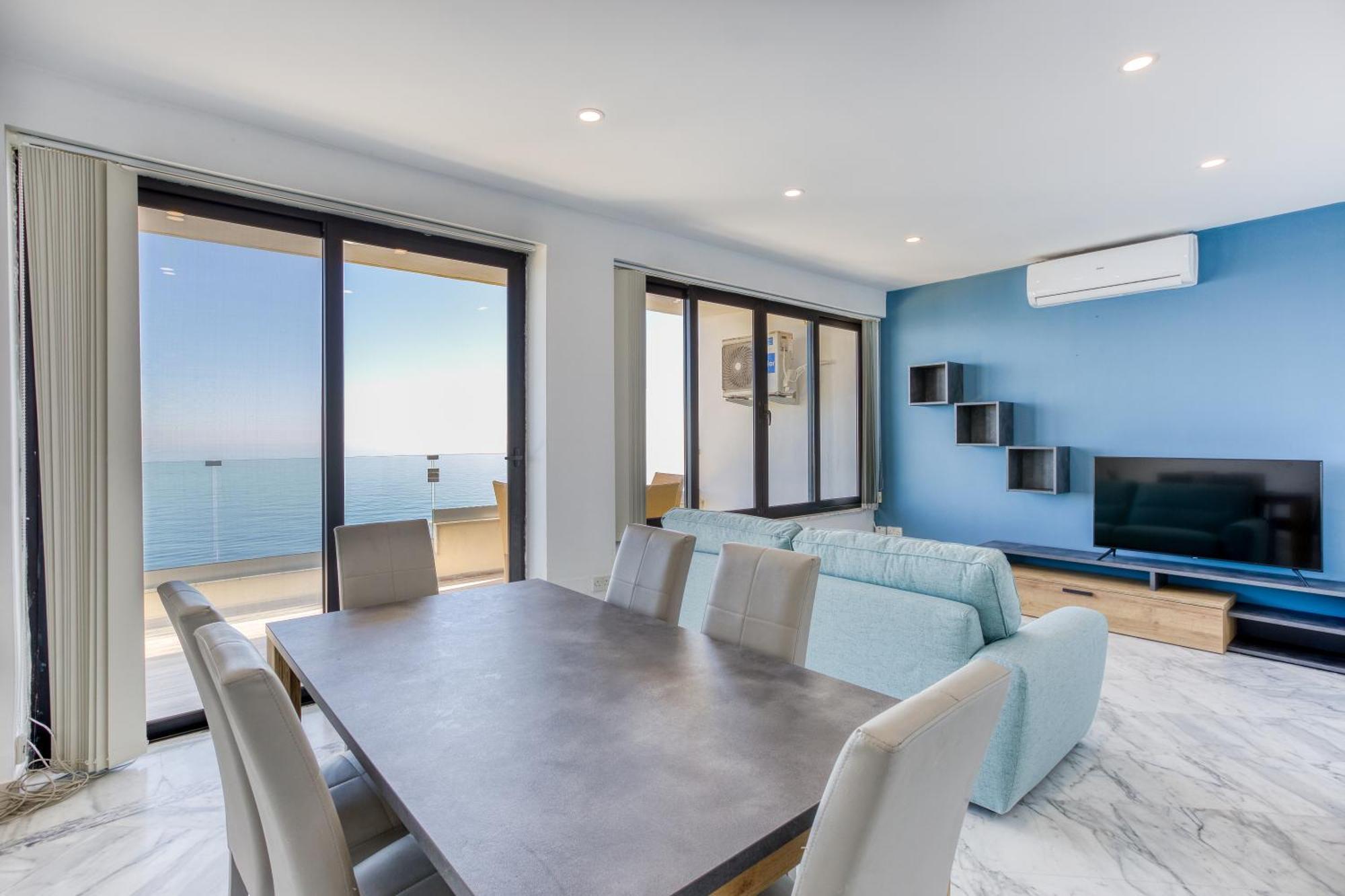 Seafront Sliema Apartment With Balcony & Sea Views By Jl エクステリア 写真