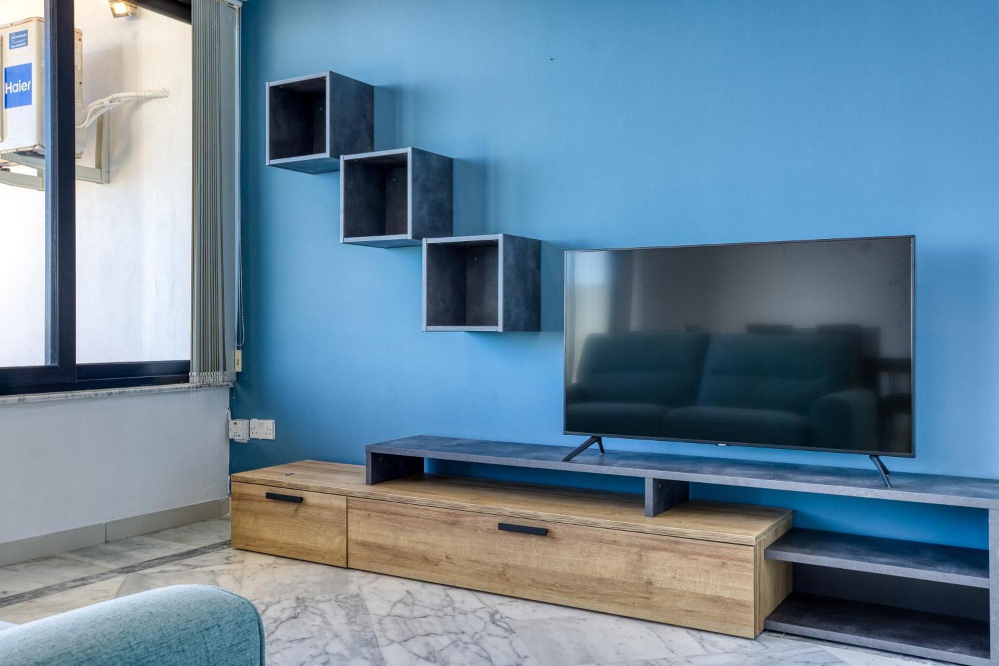 Seafront Sliema Apartment With Balcony & Sea Views By Jl エクステリア 写真