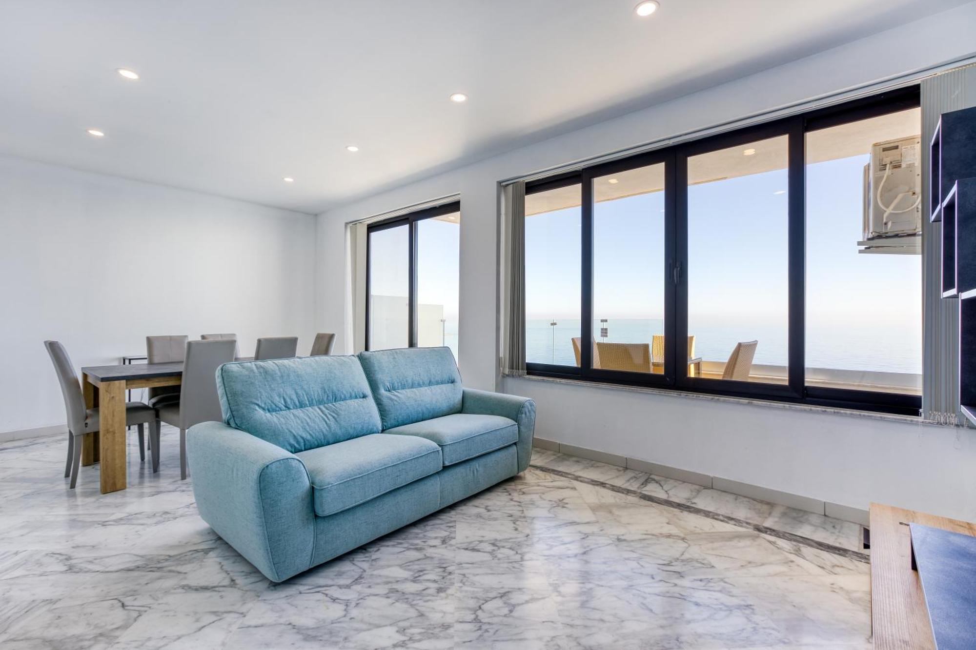 Seafront Sliema Apartment With Balcony & Sea Views By Jl エクステリア 写真